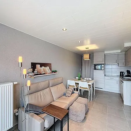 Tureluur Ii With Terrace By Interhome Holiday home *
