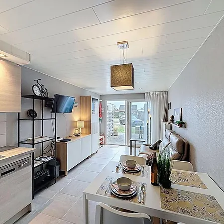 Tureluur Ii With Terrace By Interhome